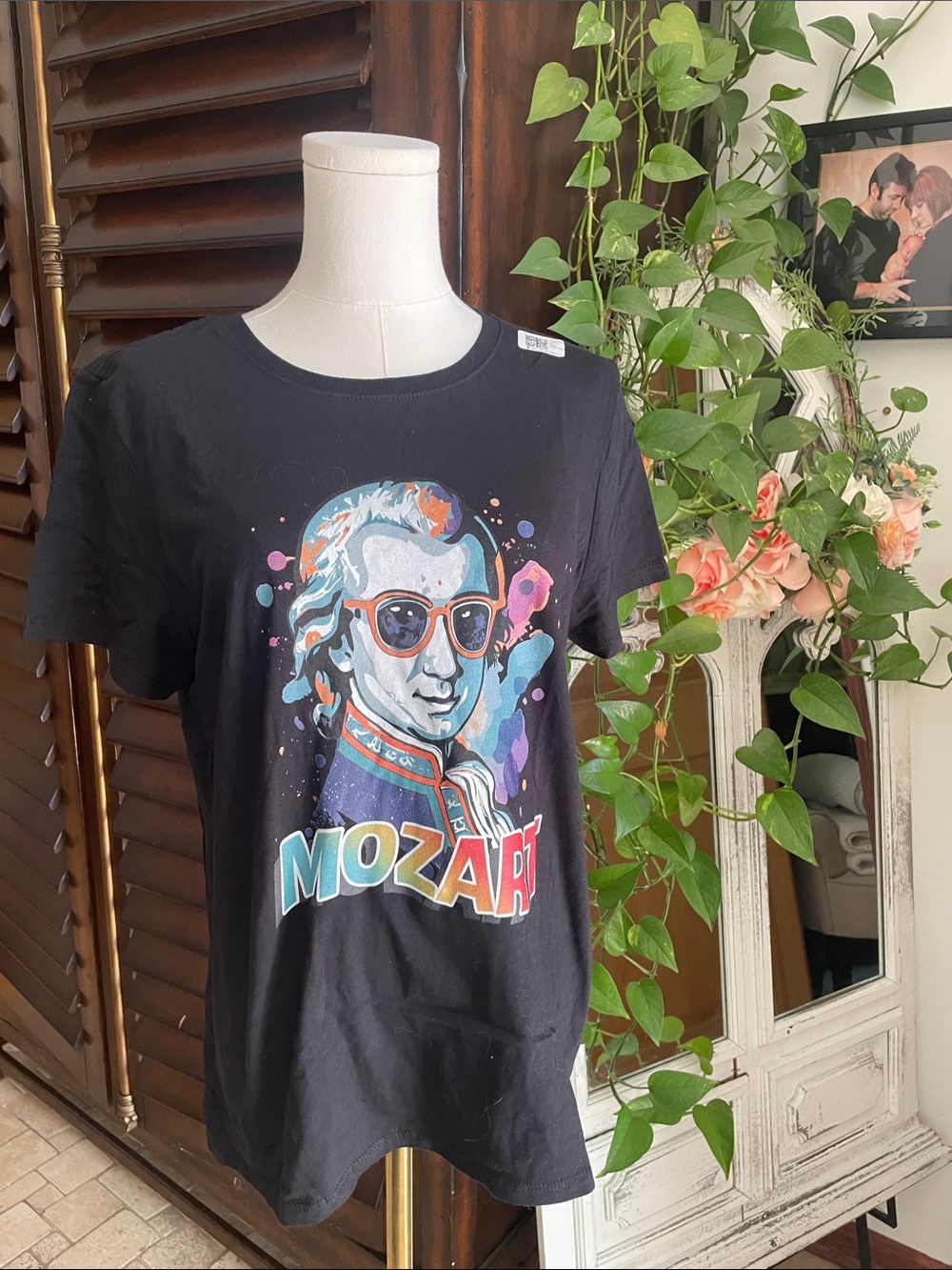 New Rocker Mozart Tee Black Women’s Medium Custom Musician - Picture 2 of 9